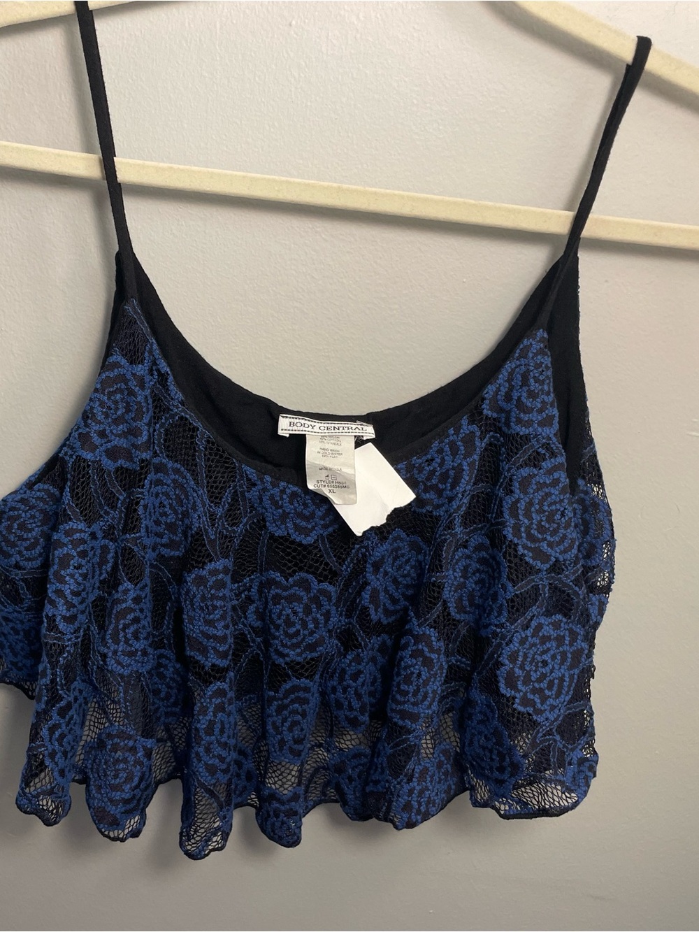 Lace crop tank